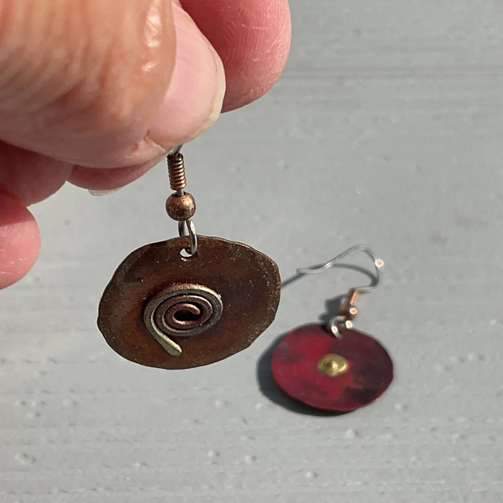 Handcrafted Dangle Earrings Copper Circle fish hook pierced 1” - Picture 4 of 7